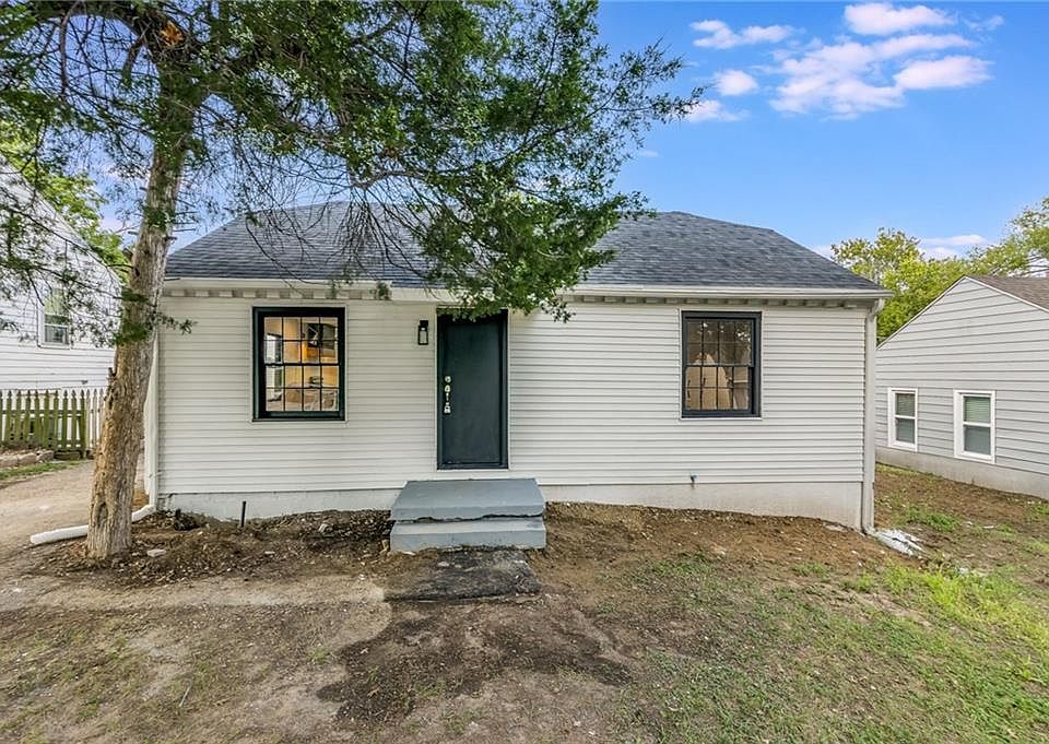 1st image of 2744 Haskell Ave
