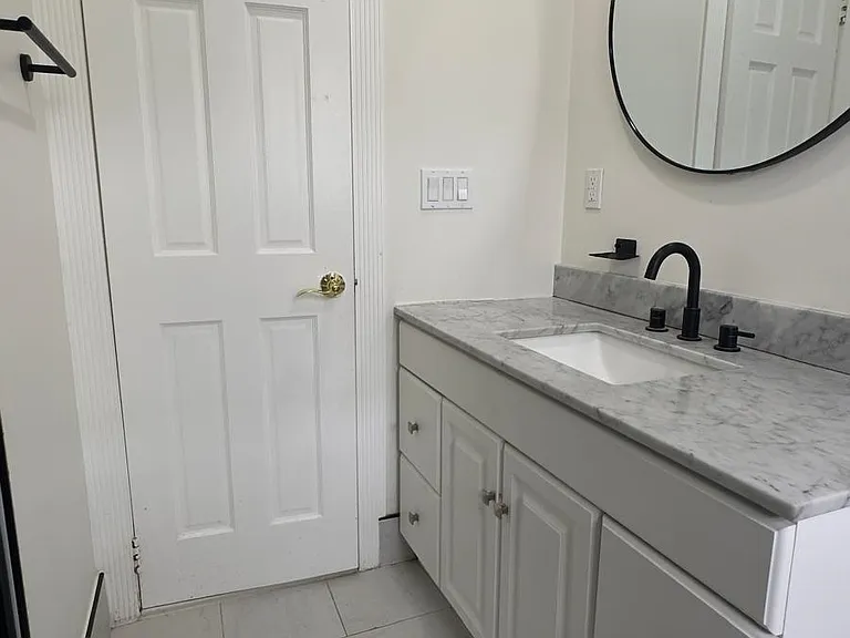 728 Liberty Ave #1 — Photo 9