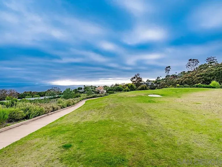 7007 Country Club Dr — Photo 8