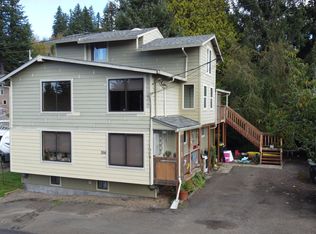 356 SE Alder St, Toledo, OR 97391