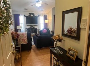 692 Honeybrook Cir #692, Stewartsville, NJ