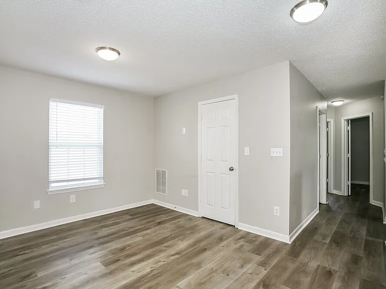 15341 Ten Point Dr — Photo 14