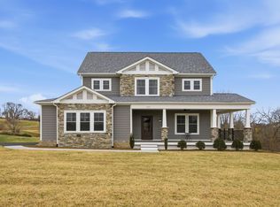 1901 Westminster Ct, Blacksburg, VA 24060