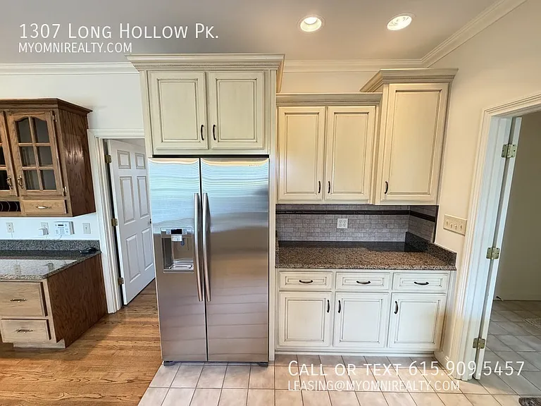 1307 Long Hollow Pike — Photo 30