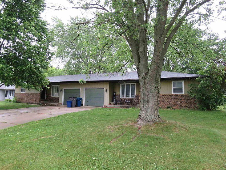 2nd image of 910 Highland Dr #2