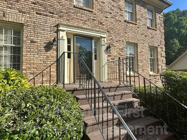 5621 Shadow View Dr #5621, Stone Mountain, GA 30087