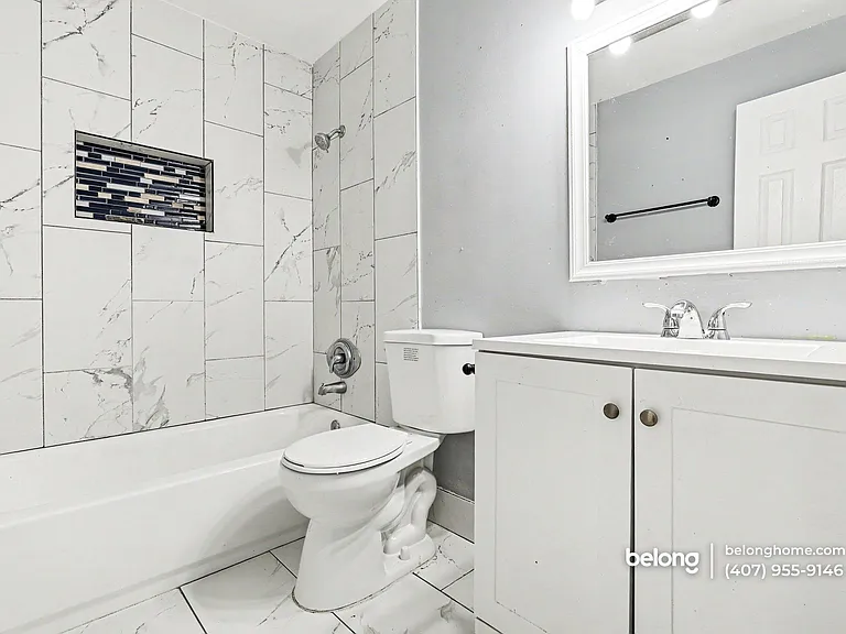 1147 Manatee Dr — Photo 11