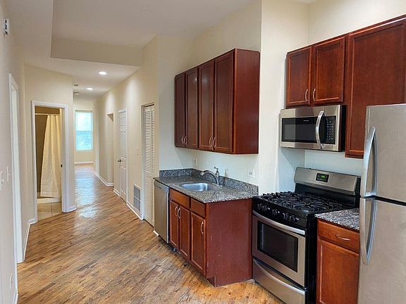 2nd image of 2300 S Ridgeway Ave APT 3