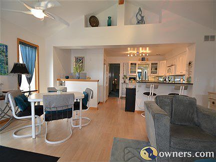 5th image of 9209 S Avers Ave