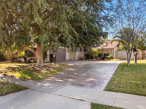 2nd image of 10581 Alderson Ave