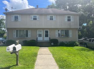 18 Hampton St #A, Worcester, MA 01604