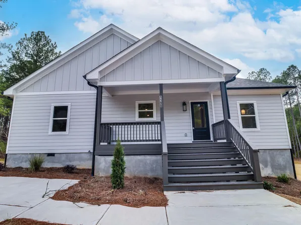 1198 Sunset Cove, Tignall, GA 30668