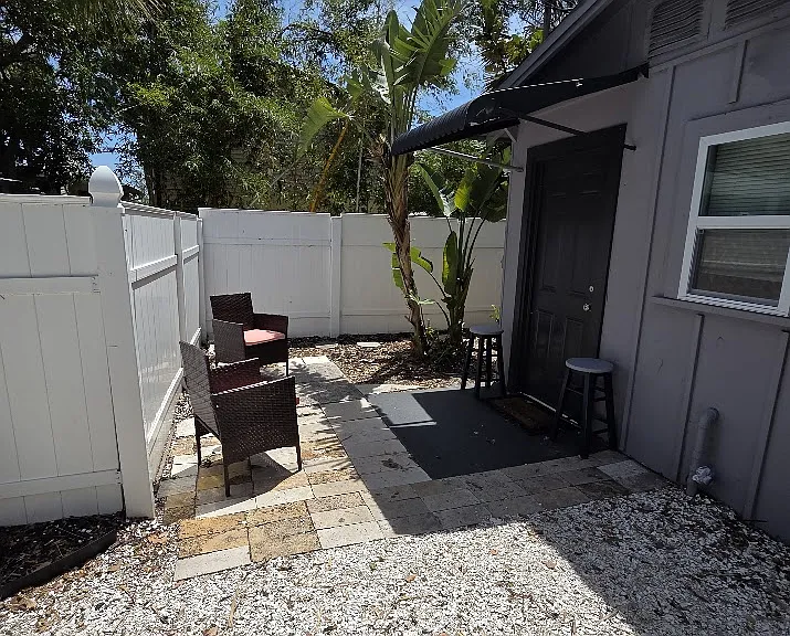 1611 Ballard Park Dr #A — Photo 2