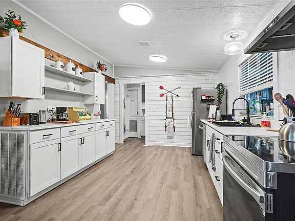 4th image of 2055 S FLORAL AVENUE #322