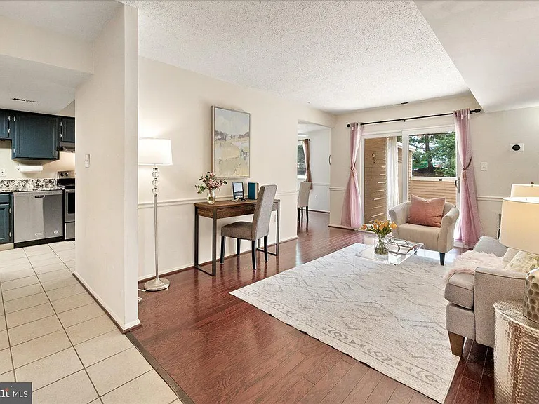 7187 Cypress Ct #B — Photo 3