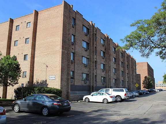 4th image of 5358 N Cumberland Ave APT 421-2