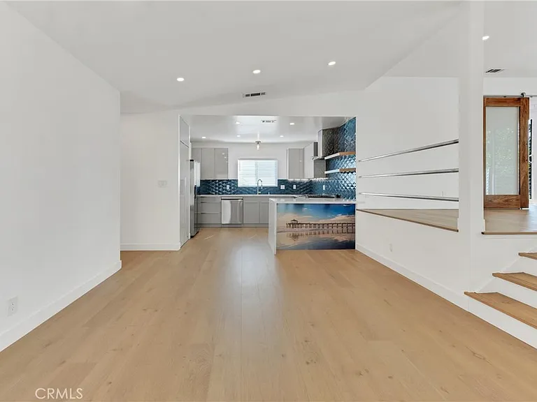 7841 W 83rd St — Photo 14