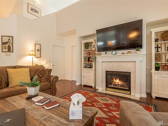 4th image of 9208 170th St E