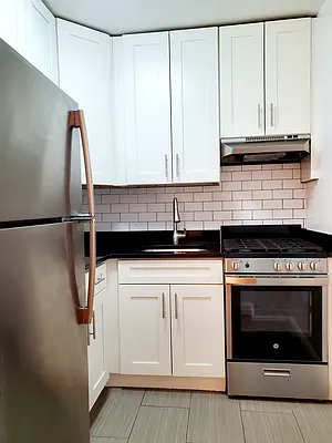 Rented by New York Dwellings LLC | media 4