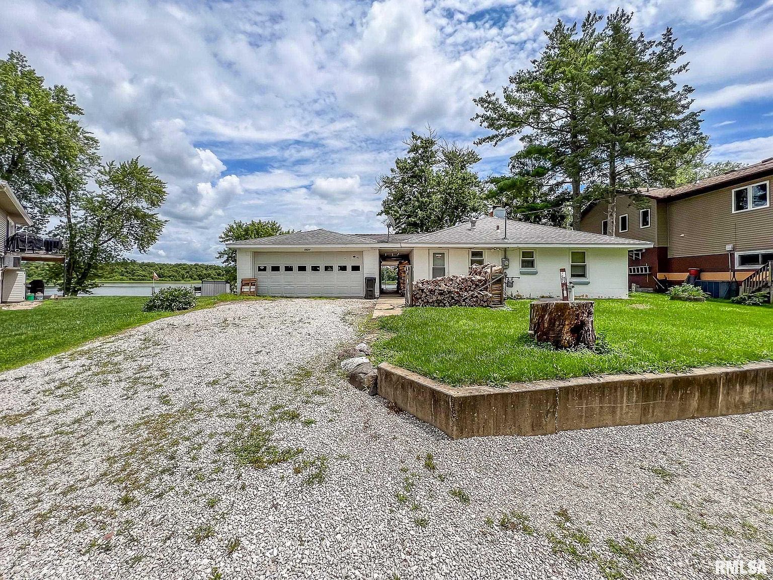 17524 N River Ln, Chillicothe, IL 61523 | Zillow