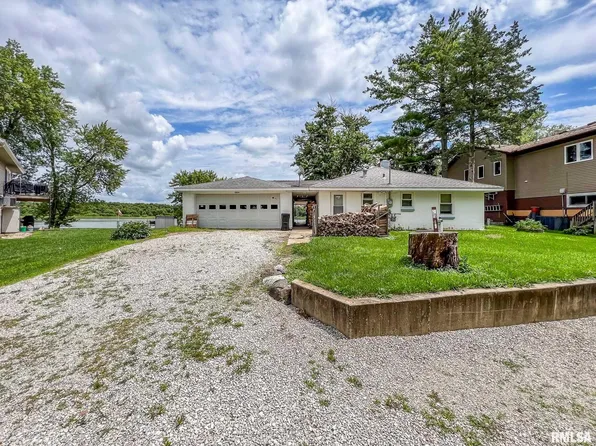 17524 N River Ln, Chillicothe, IL 61523