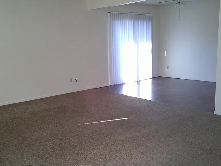 5235 E Liberty Ave #104 — Photo 2