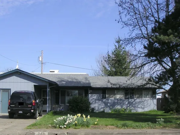 3431 Chicago St SE, Albany, OR 97322
