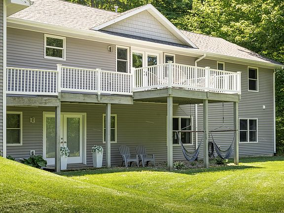 5th image of 4301 W Burdickville Rd