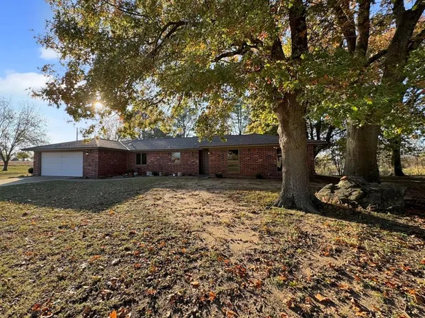 18300 S Rock Creek Rd, Shawnee, OK 74801