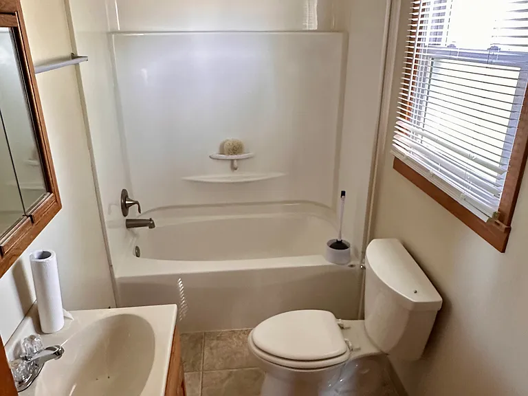 2529 Pearl St — Photo 10