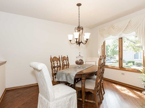4th image of 17916 Lennan Brook Ln