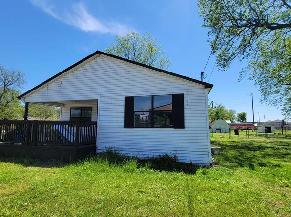 121 Didemma St, Lepanto, AR 72354