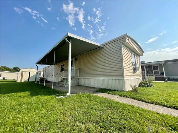 12179 Wellington Ave, Medway, OH 45341