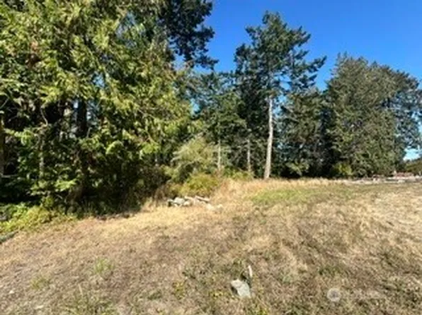 68 Bryn Mawr Avenue #C, Lopez Island, WA 98261
