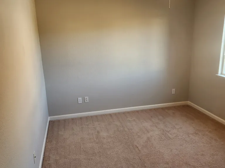 17700 Wood Leaf Ct — Photo 8