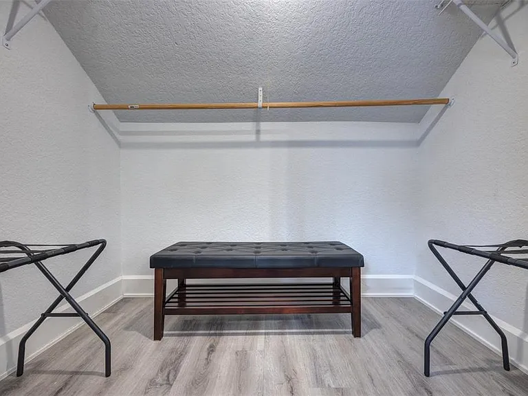 117 E Euclid Ave — Photo 15