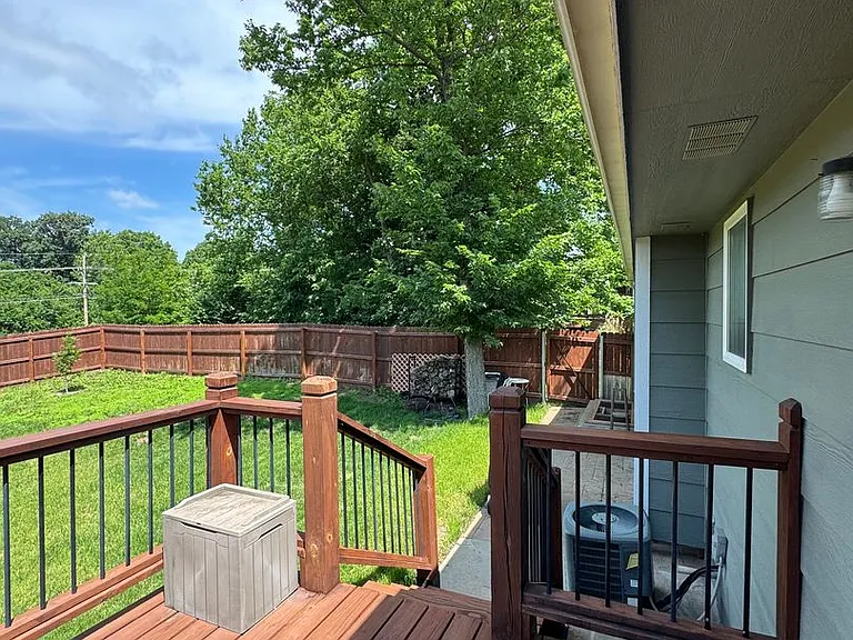 828 Fossilridge Dr — Photo 26