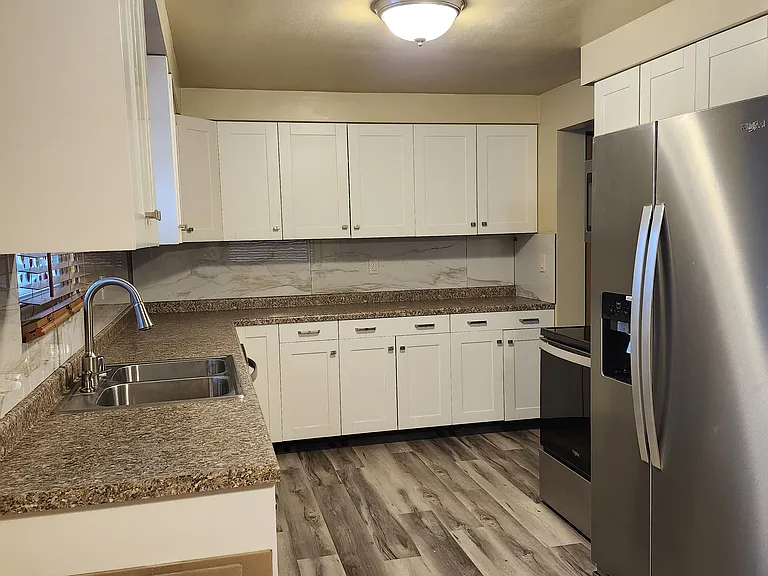 31 Woodmere Ct — Photo 15