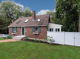 14 Brookdale Ave, Wellesley, MA 02482