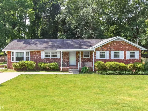 10 Waverly Cir, Newnan, GA 30263
