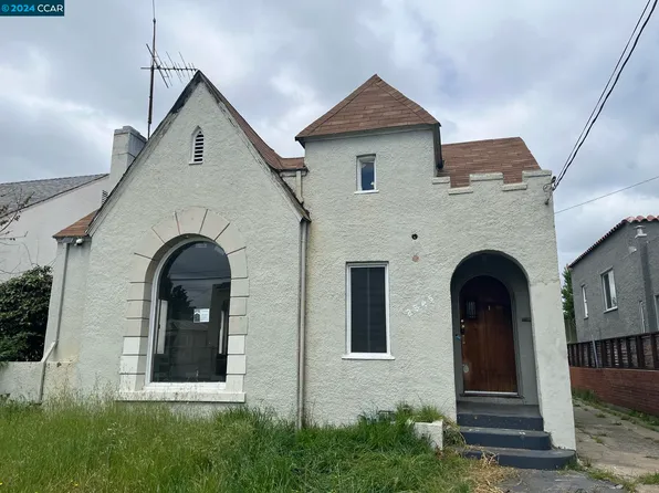 2845 Seminary Ave, Oakland, CA 94605