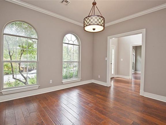 2nd image of 3918 E Caston Dr