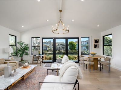 223 Howland Canal, Venice, CA, 90291