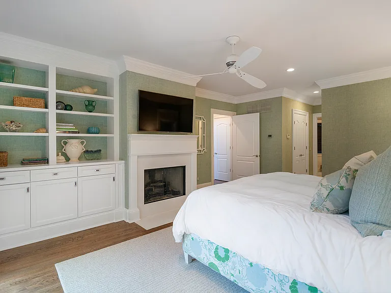 37 Arbutus Rd — Photo 14