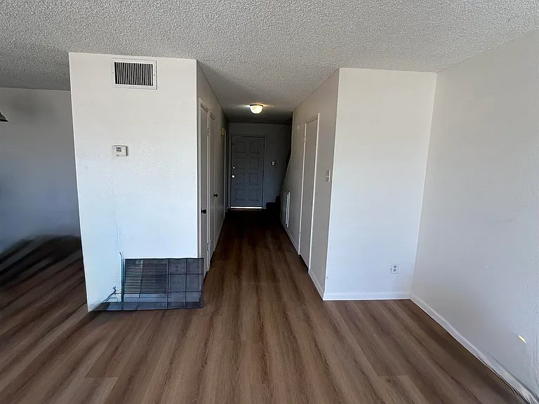 2490 W Yowell Ct — Photo 3