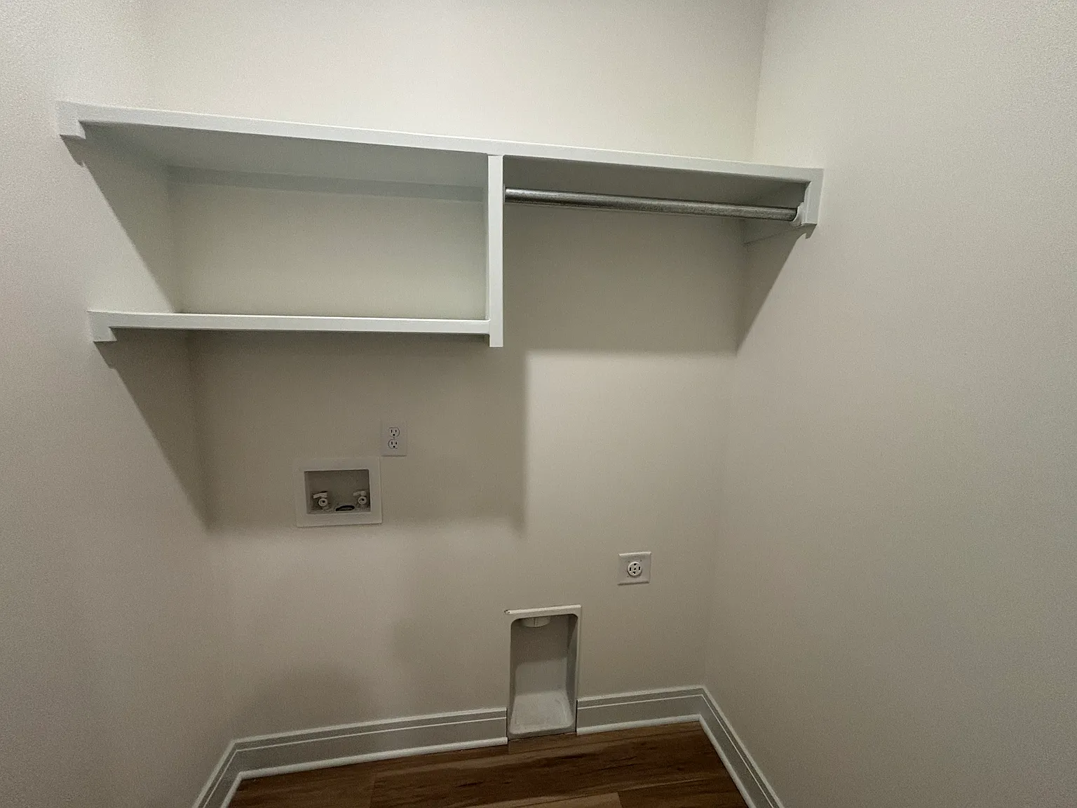 3 bed, 1250 sqft, $1,550 — Photo 4