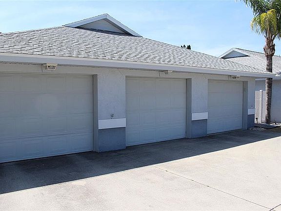 2nd image of 6491 Hamlet Dr Unit 32-A