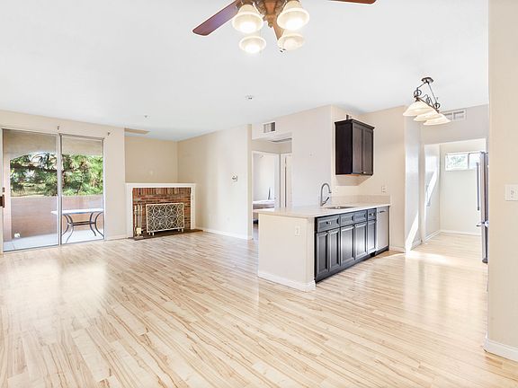 4th image of 24909 Madison Ave Unit 3621