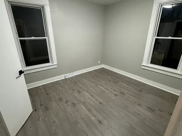 73 Frank St #1A, New Haven, CT 06519