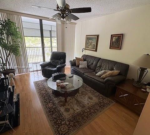 2nd image of 2812 N 46th Ave APT G370